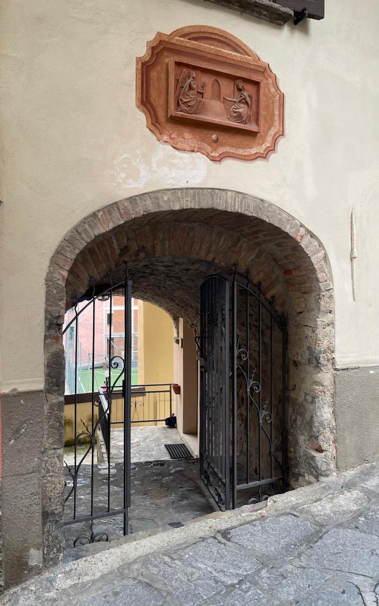 Bed and Breakfast La Quintessenza Del Borgo Varzi Esterno foto
