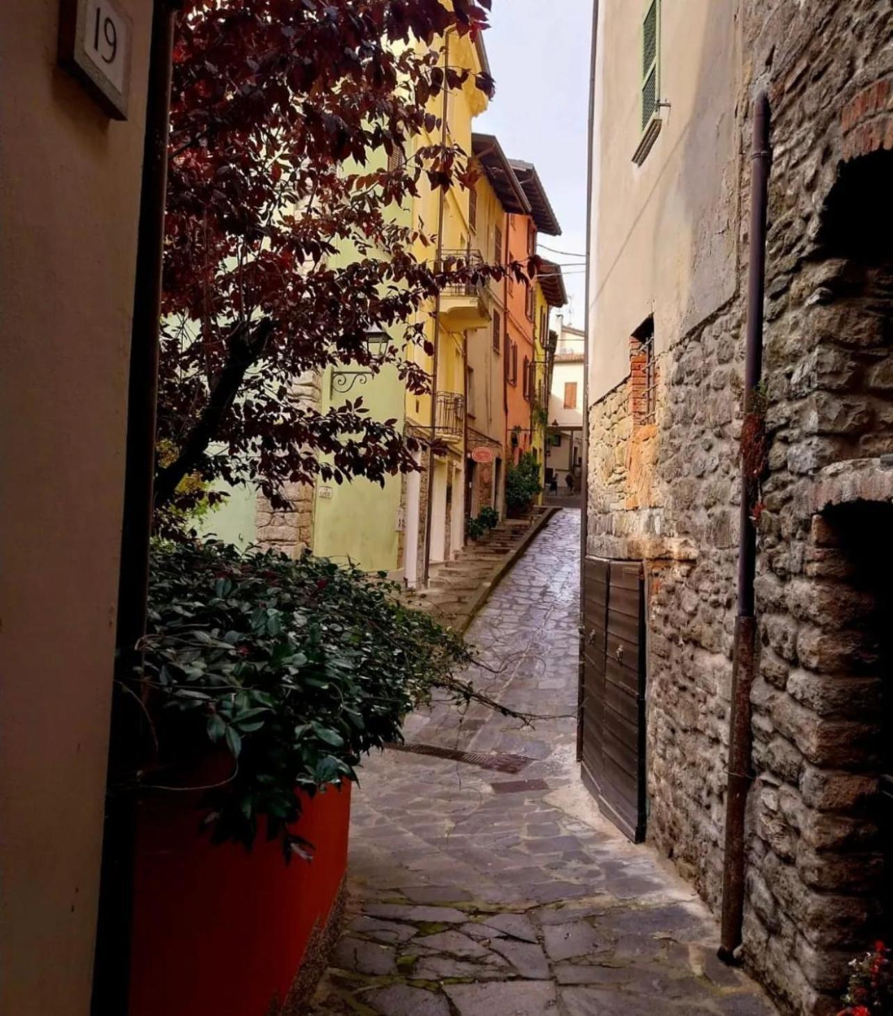Bed and Breakfast La Quintessenza Del Borgo Varzi Esterno foto